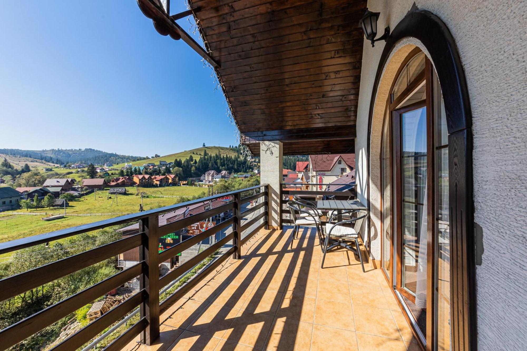 Hotel Bellavista & Spa Bukovel Extérieur photo